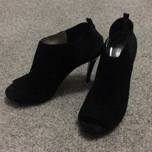 Michael Kors Peep Toe Suede Pumps